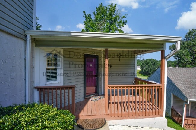 Building Photo - 3624 Heathrow Dr