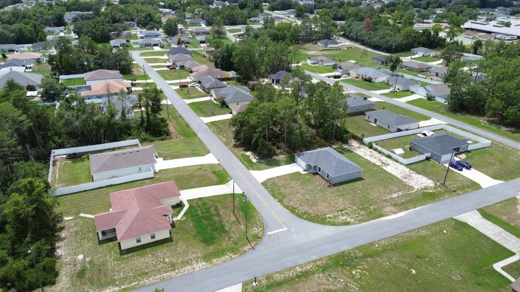 Building Photo - 601 Tamarin Ln