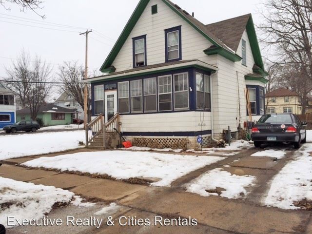 Primary Photo - 956 Duchess St