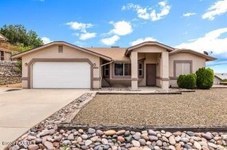 Building Photo - 4901 N Reavis Dr