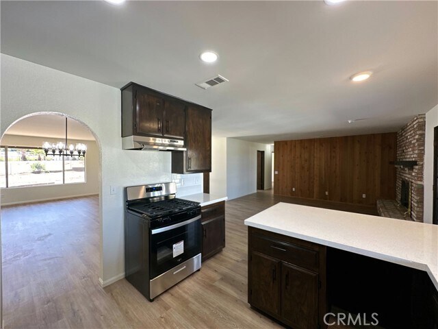Foto del edificio - 26972 Ironwood Ave