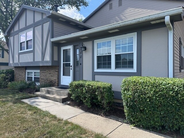 Foto del edificio - 311 Cherrywood Ct