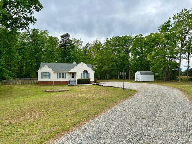 Foto del edificio - 2581 Glenridge Ct