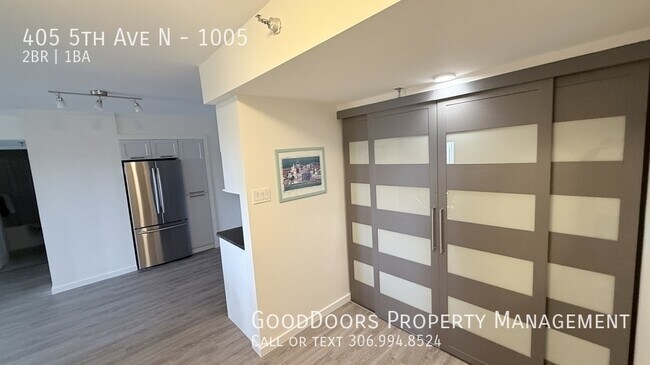 Photo du bâtiment - 405 5th Ave N