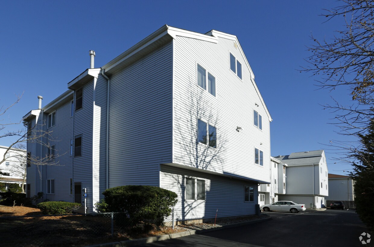 Building Photo - 316 6th Ave