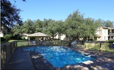 Foto principal - 2201 W. William Cannon Dr