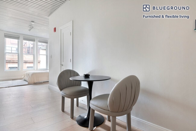 Building Photo - 44 Bromfield St