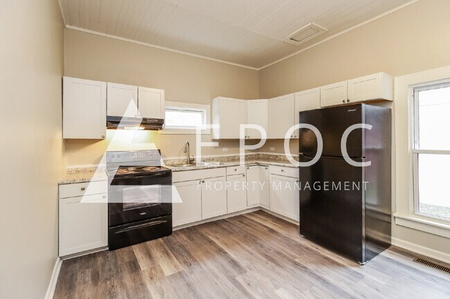 Foto del edificio - 836 E Devonshire St