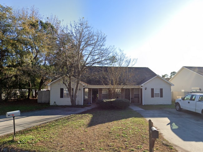 $1,595 Mo. - Pet Friendly, 3 Bedroom, 2 Bath Duplex will be available soon! - $1,595 Mo. - Pet Friendly, 3 Bedroom, 2 Bath Duplex will be available soon! House