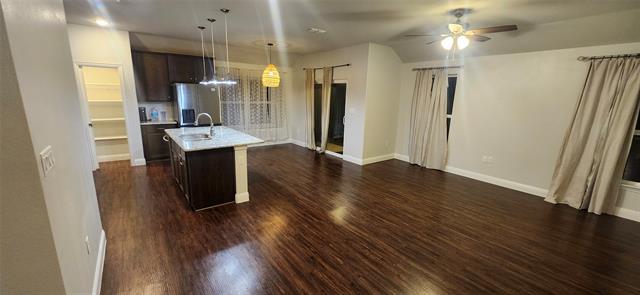 Foto del edificio - 104 Arrowhead Dr