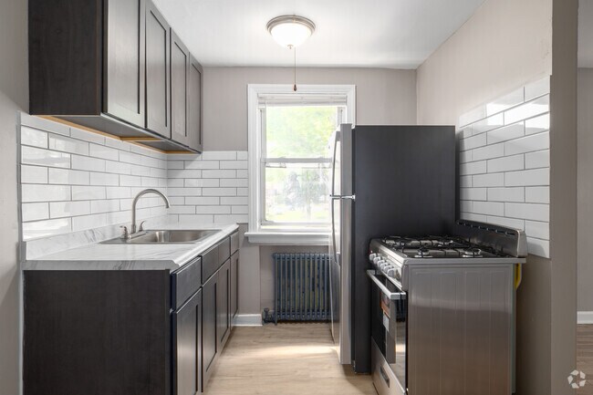 1 habitación, 1 baño - 500 pies cuadrados - Clásico premium - Cocina - Nottingham Apartments