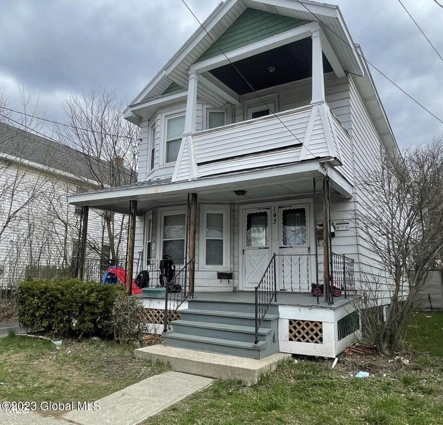 143 Benson St, Albany, NY 12206 - Room for Rent in Albany, NY ...