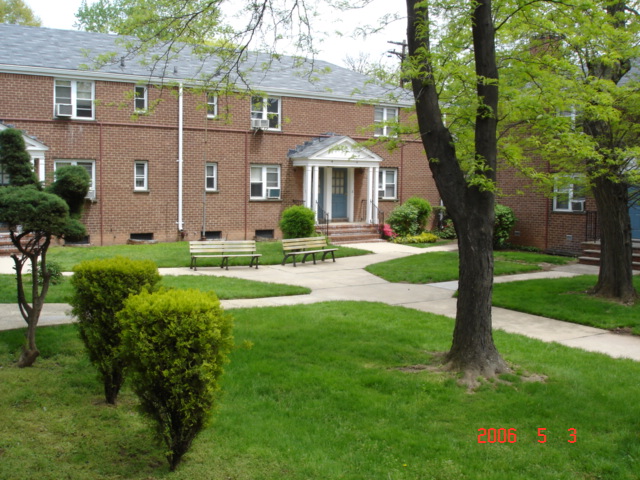 Outside - First Property Mngmt-South Elmora Apartments