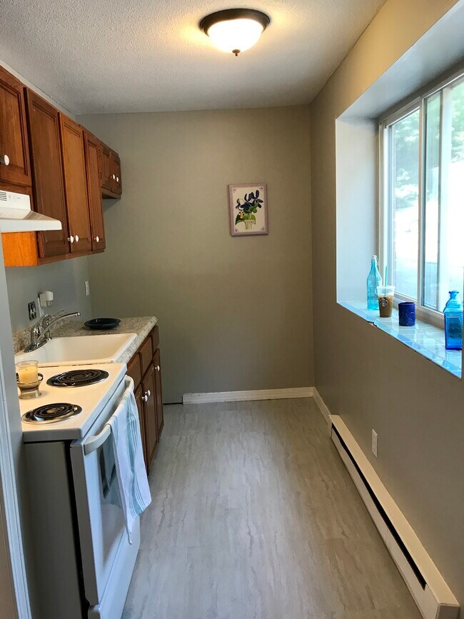 81 Colonel Bell Dr Unit 4, Brockton, MA 02301 Condo for Rent in