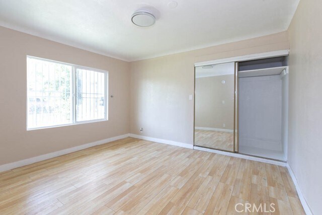 Foto del edificio - 1055 W 84th Pl