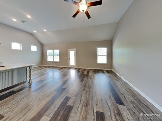 Building Photo - 3316 Pear Blossom Way Murfreesboro TN