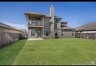 Building Photo - 874 Cypress Ml