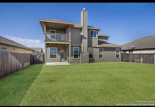 Building Photo - 874 Cypress Ml