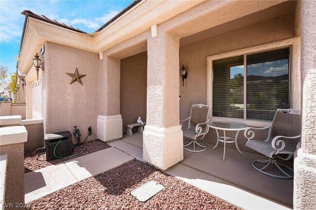 Foto del edificio - 1802 Cypress Bay Ave