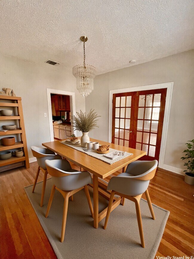 Building Photo - 307 Furr Dr