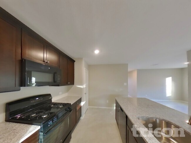 Foto del edificio - 1732 Clairborne Ct