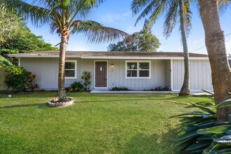 Building Photo - 266 SW Voltair Terrace