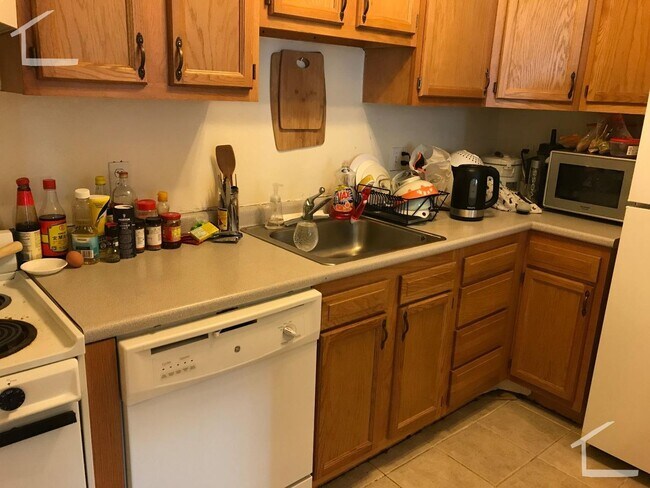 Foto del edificio - Perfect 1 Bedroom Available Jan 1