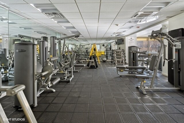 Foto del edificio - 3930 N Pine Grove Ave