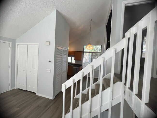 Foto del edificio - 10157 E Peakview Ave