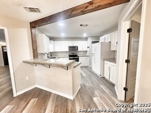 Building Photo - 1014 Camellia Ln