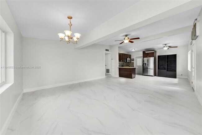 Foto del edificio - 3341 SW 21st St