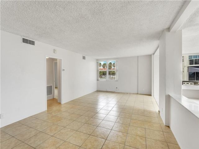 Building Photo - 3600 Galt Ocean Dr
