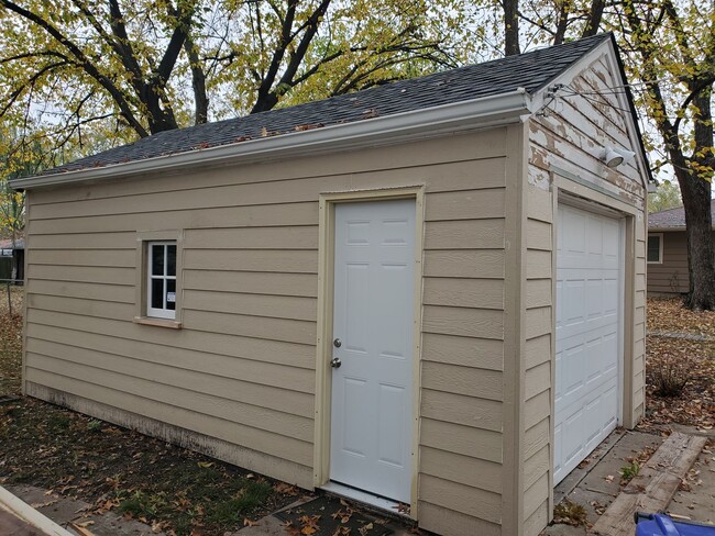 Foto del edificio - Super nice 2BR rancher, 1 car garage and a...