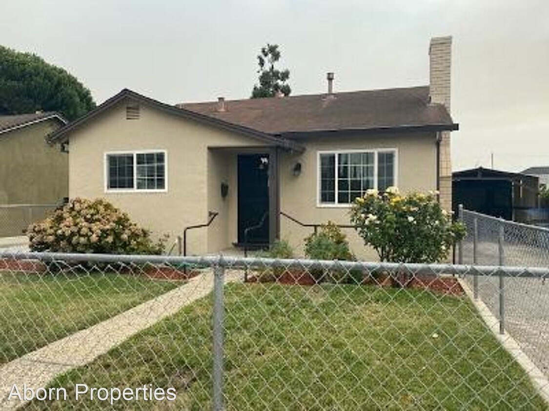Primary Photo - 3 br, 2 bath House - 1800 East San Antonio St