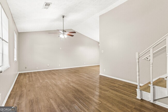 Foto del edificio - 1152 Holly Hills Dr SW