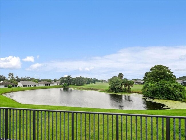 Photo - 1976 The Oaks Blvd House