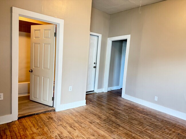 Foto del edificio - 7 Main St