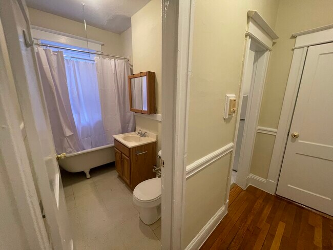 Foto del edificio - 71 Wood Ave