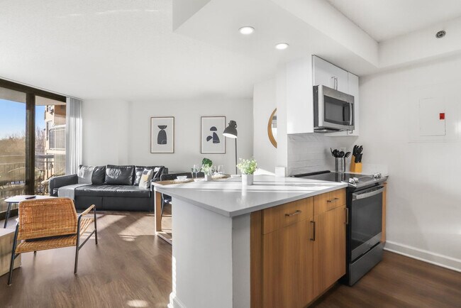 Foto del edificio - 801 15th St S