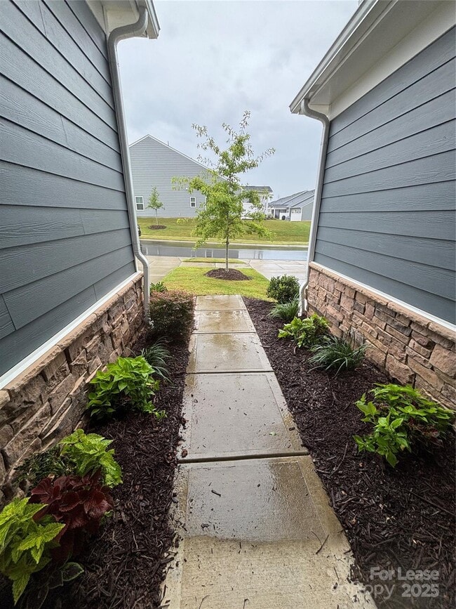Building Photo - 6341 Ashton Pk Dr