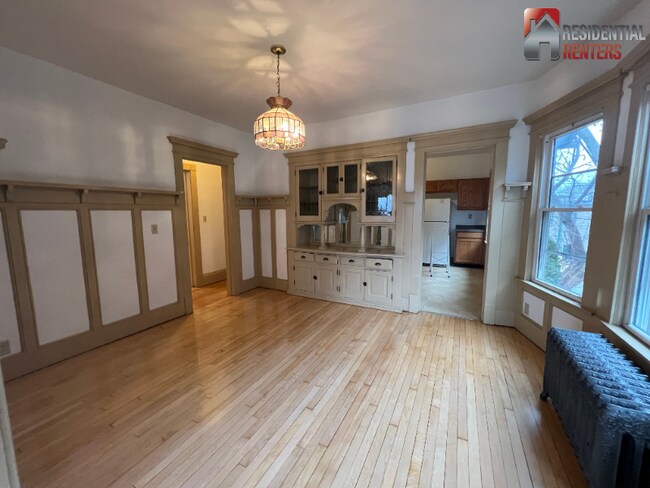 Building Photo - 540 N 34th St