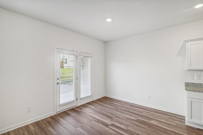 Foto del edificio - Fantastic 3bd/2ba home! Let yourself in!