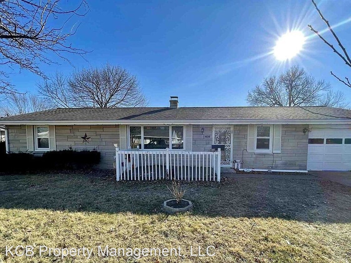 Primary Photo - 3 br, 1 bath House - 517 Holly Lane