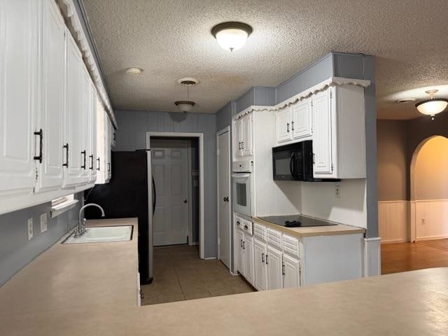 Building Photo - 6936 NW Sprucewood Dr