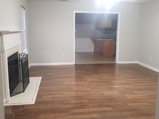 Building Photo - 502 Chadwyck Cir