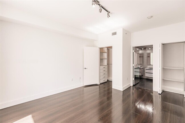 Foto del edificio - 1111 SW 1st Ave