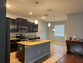 Building Photo - 2868 Spring Breeze Way
