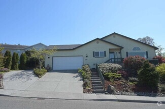 Building Photo - 70 Amethyst Dr