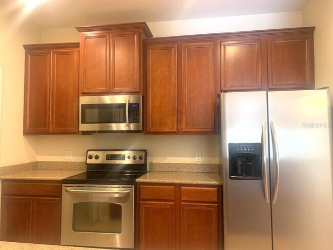 Foto del edificio - 8505 Sandpiper Ridge Ave