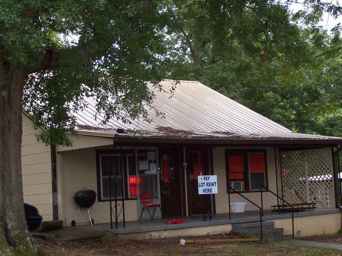 Primary Photo - Cherry Valley Mobile Home Park